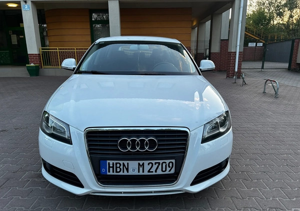 Audi A3 cena 26500 przebieg: 230000, rok produkcji 2009 z Kraków małe 154